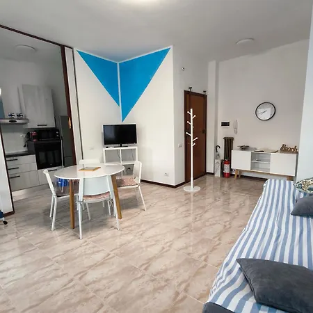 Azzurro * بيزارو