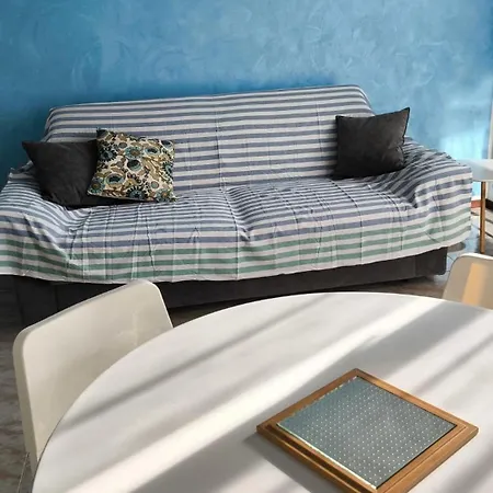 Azzurro Apartment *