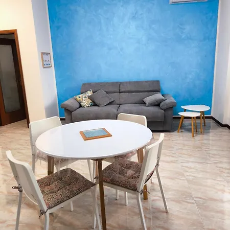 Azzurro Apartment *